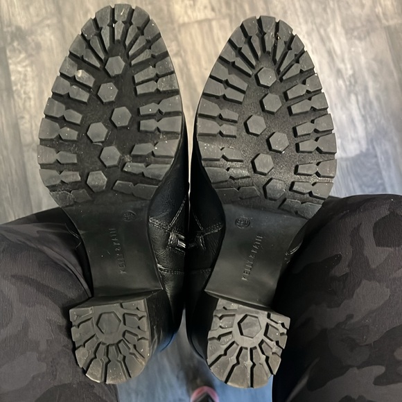 Kelly & Katie boots, black, 8.5 - Picture 3 of 7